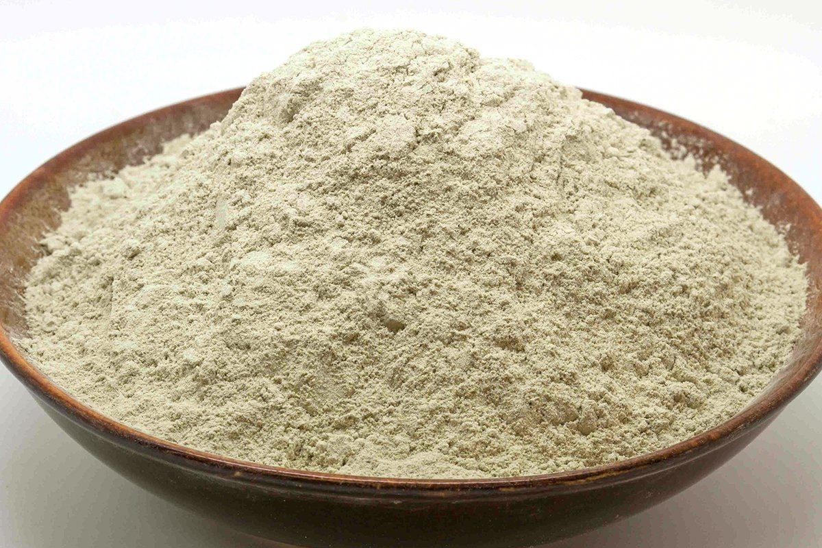 Bentonite industrial mineral sourced from India
